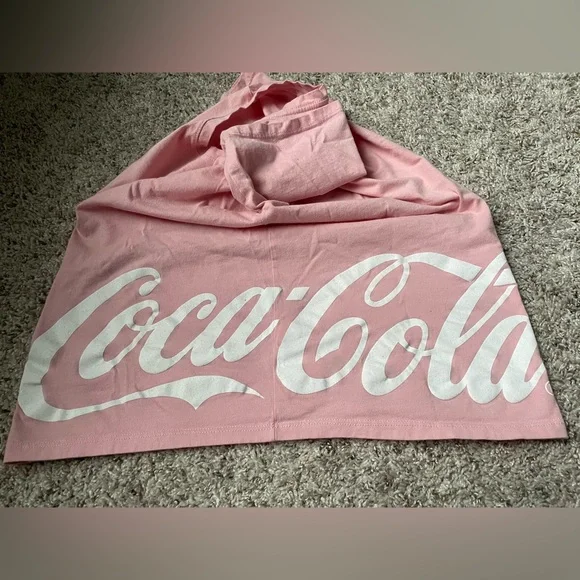 Coca-Cola Pink T-Shirt - Size XS - Oversized Fit - Picture 5 of 5